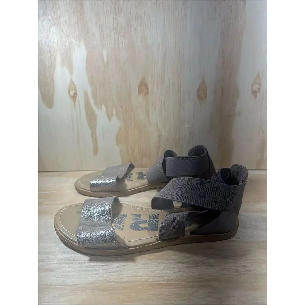 Sorel Metallic Strap Sandals Women’s Size 9.5